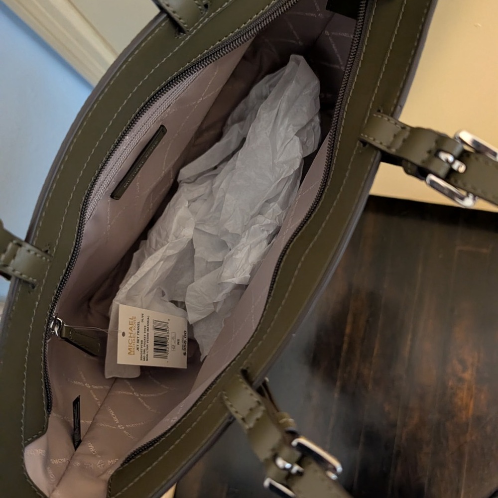 Michael Kors Olive Tote Bag - Picture 3 of 6